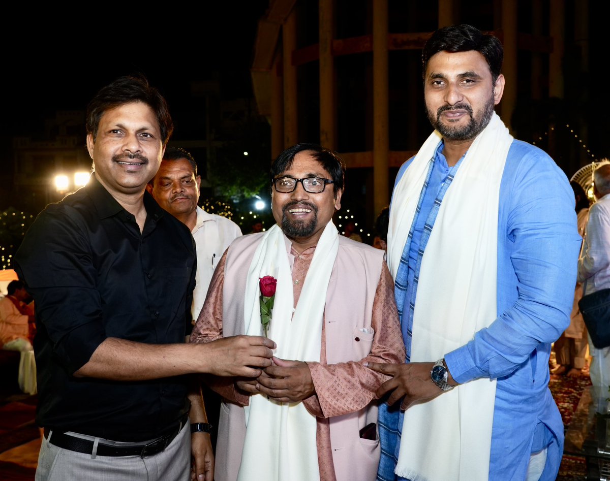 dr_hariom_ias's tweet image. विपुलम सम्मान समारोह।#drhariomias  #Vipulam #Award