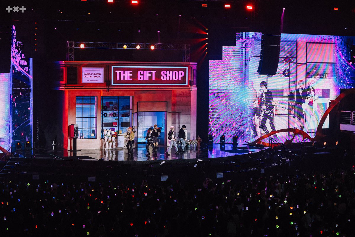 Szovren. tweet media