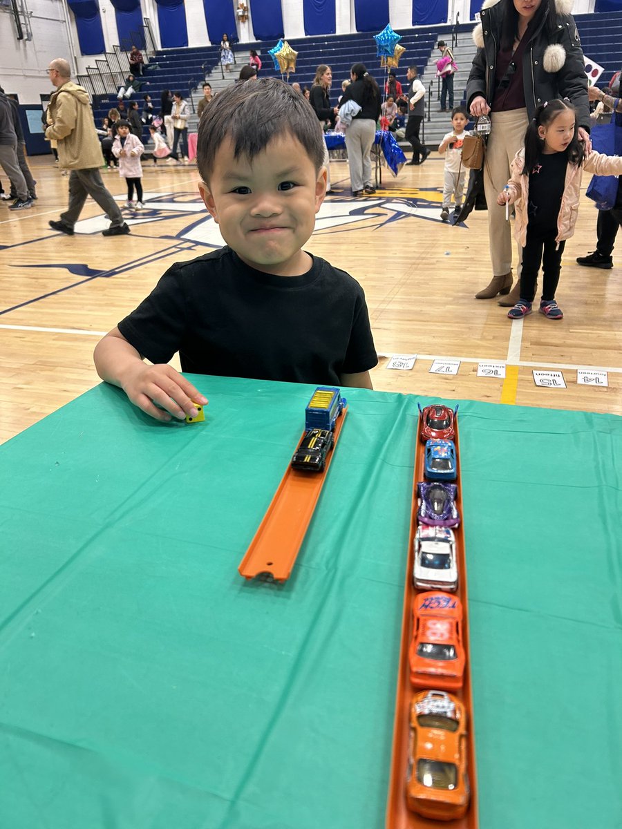 Ms_DGroh's tweet photo. District Family Math Night was a hit! 💯 Kids loved using cars and uno cards to subtract! 🏎️ It was so great to see Belleville families come out and have a great time with hands on math games! 🚙 🔢 @belleville_ps https://t.co/f2iiiU81U6