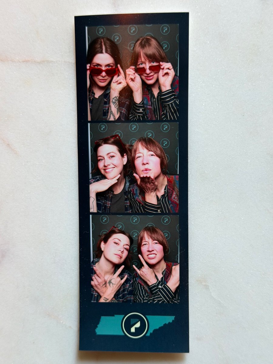 Larkin Poe tweet media
