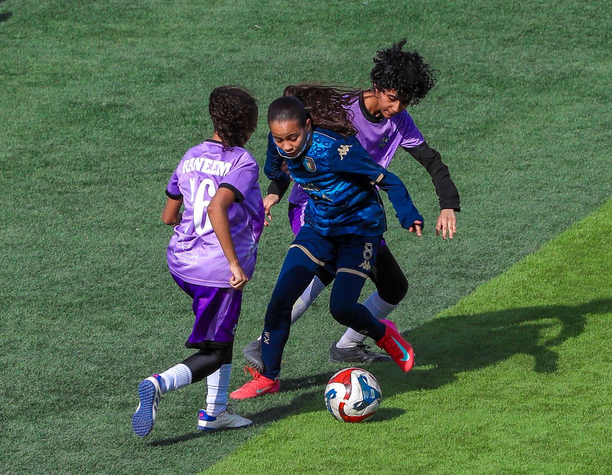 مسابقات كرة القدم النسائية tweet media