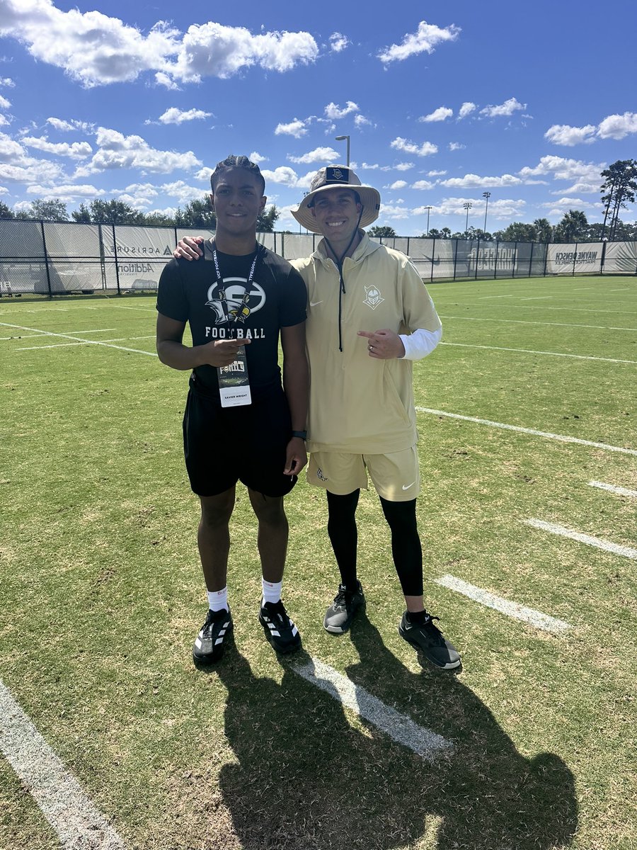 Xavier Wright tweet media