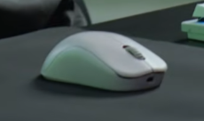 itsKakuta0's tweet photo. ZOWIE U3-DW MORE PICTURES ! 

@boardzyxd @Euphraos @wasabifriedrice 

(video from ESL Counter-Strike https://t.co/faxZNkMsan) https://t.co/TJ1XADxx65