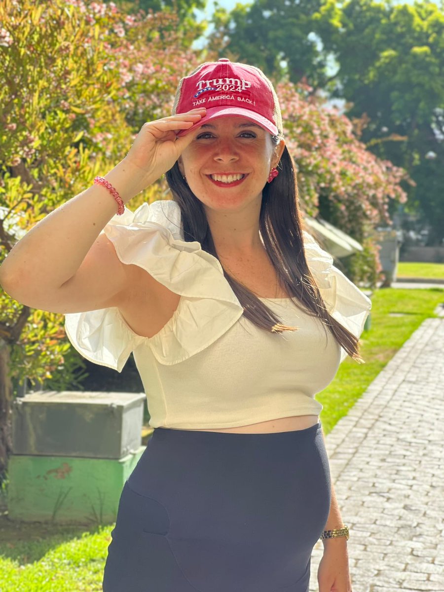 Verónica tweet media