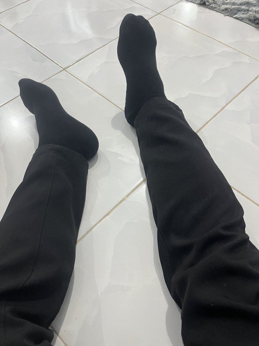 chel_brey's tweet image. Trima kasih untuk hari ini Tuhan, trima kasih juga diriku. Semoga Setiap proses dan lelah nya kita jadi berkah yahh, Aamiin😊. Sehat2 yah diriku😇
#makassar #Makassar #bali #jakarta #jogja #jogja