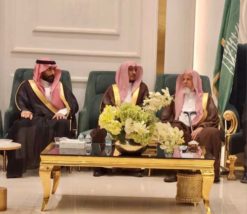عائلة الرومي tweet media