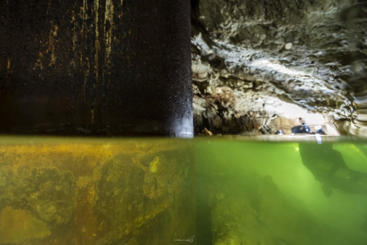 Nuestras valientes exploradoras siguen documentando la corrosión de las columnas del mal llamado <a href="/TrenMayaMX/">Tren Maya</a>.
Sin estudios previos de impacto ambiental y de forma ilegal, se hincaron 15 mil.