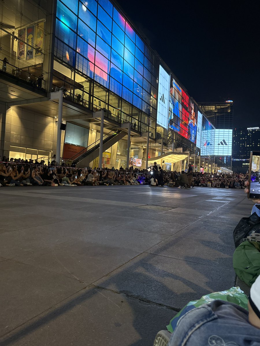 สายลมของน้องพีพี💜🧡 tweet media