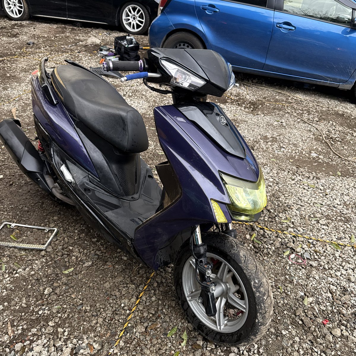 シグナスx 売ります　神奈川県横浜市から

金額一括のみ180000円

走行2万ちょっとか3万ちょっとです

5型ヘッドライトスワップの4型前期です