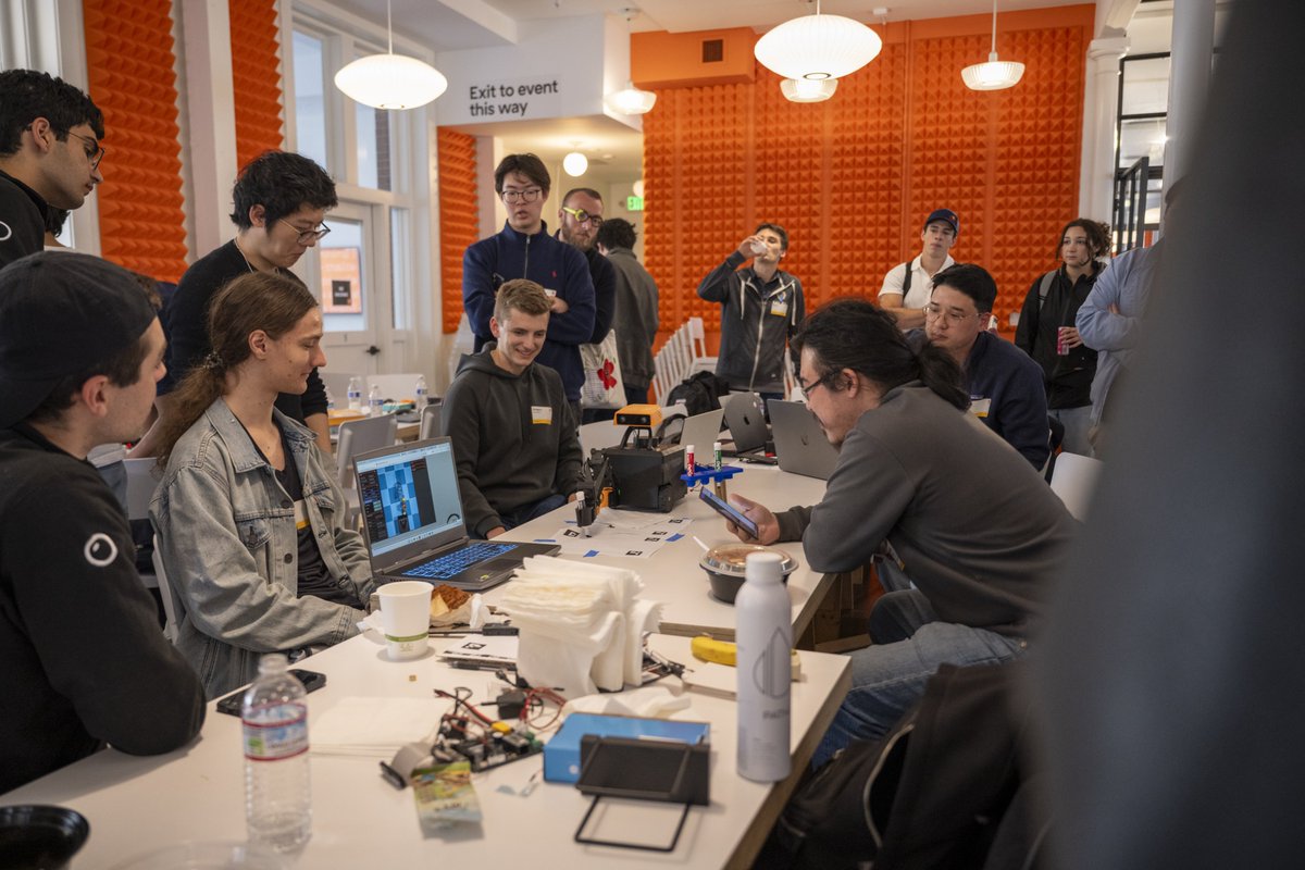 parisbayarea tweet media