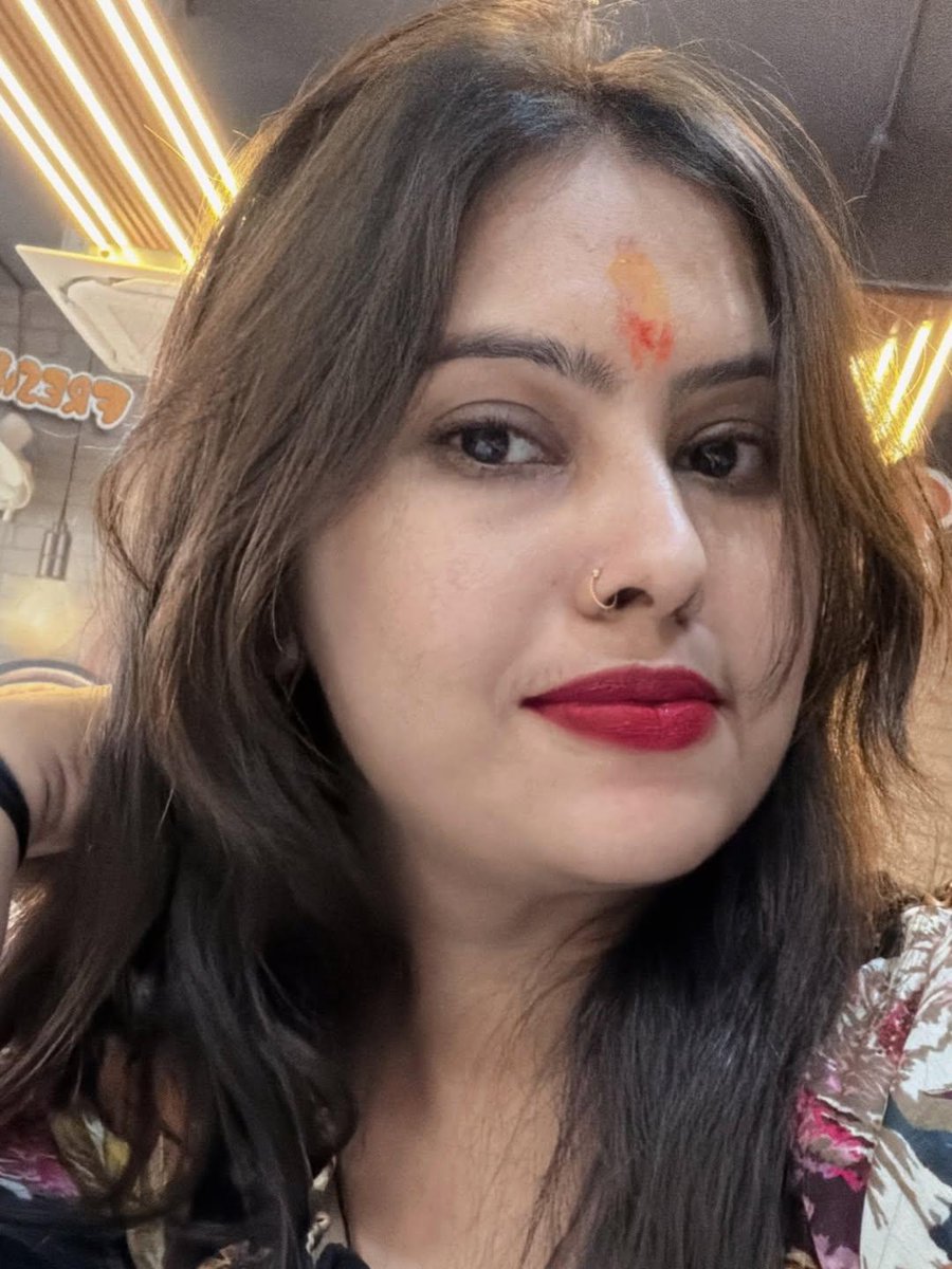 rinkuSharma581's tweet image. 💞#Good #Night X Mets Friend's 💖 
शुभ रात्रि वंदन ✨ X मेट्स परिवार 💕 दोस्तों 🤗 

#राधे_राधे जी 💕