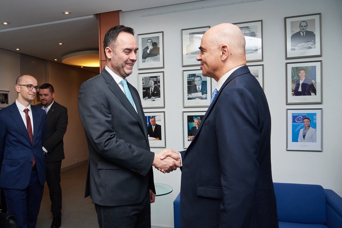 KonjufcaGlauk's tweet photo. Productive visit in Strasbourg — met with @coe SG @alain_berset to discuss Kosova’s membership process, and with @PACE_President Petra Bayr to reaffirm Kosova’s commitment to democracy, human rights, and the rule of law. 

Kosova is ready to join the Council of Europe.

Also pleased to meet @MoriMathieu, SG of @COECongress; @FrankSchwabe, President of @socpace Group; @iulibulai, President of @ALDExPACE; @Knut_Abraham, VP of @CoeEpp and Head of 🇩🇪 Delegation to PACE; and @pierofassino, Chair of PACE’s Sub-Committee on Western Balkans.