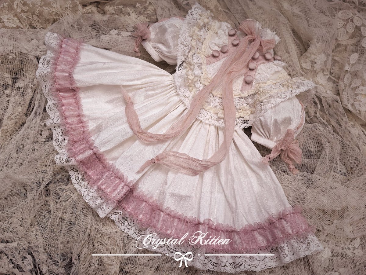 𝓒𝓻𝔂𝓼𝓽𝓪𝓵𝓚𝓲𝓽𝓽𝓮𝓷 tweet media