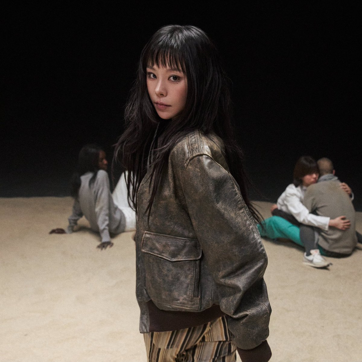 living for the mamamoo soloists bringing back dark concepts