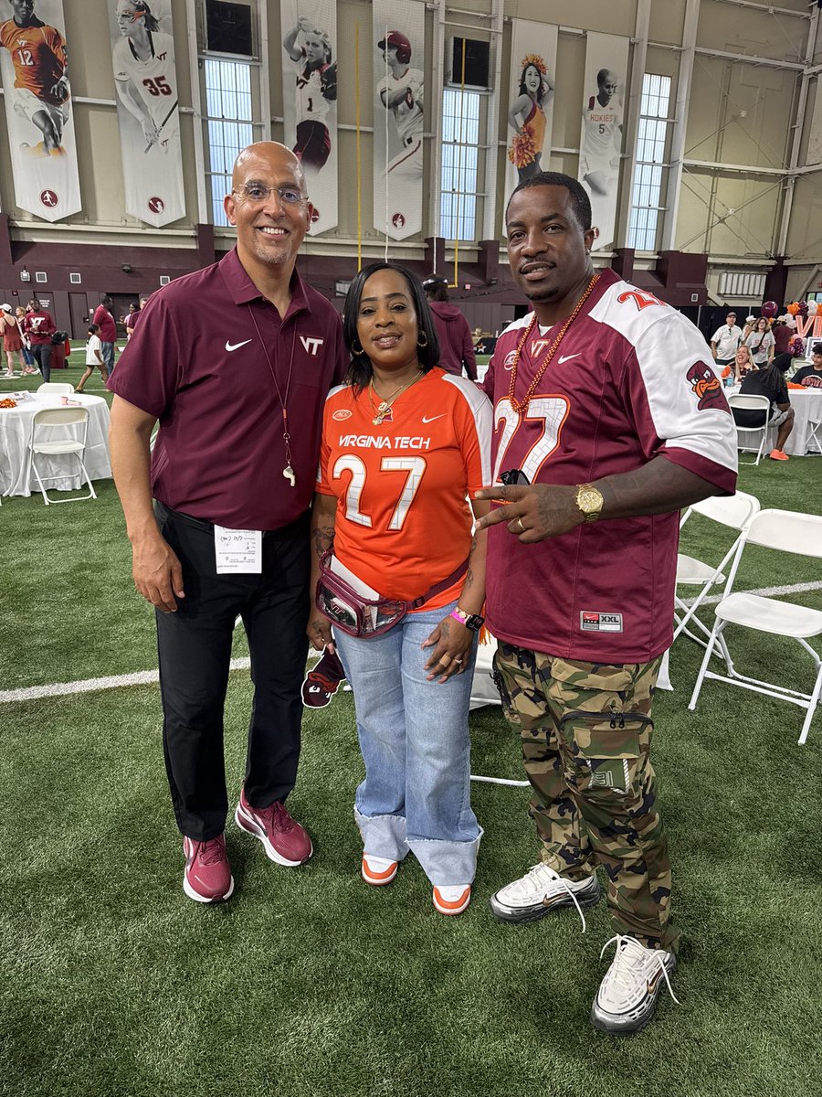 THawkinsWife's tweet image. Had an amazing time at the #VT #SpringGame 🦃🧡😤🤞🏽