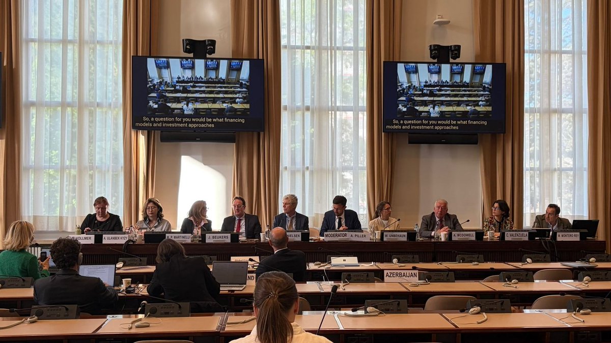 GENetwork's tweet image. The second panel highlights key enablers of inclusive, resilient &amp;amp; sustainable cities:
🔹 Circular mobility delivering env't &amp;amp; economic benefits
🔹 Inclusive transport systems for all users
🔹 Data-driven road safety solutions
🔹 Integrated planning, governance &amp;amp; financing #SDG11