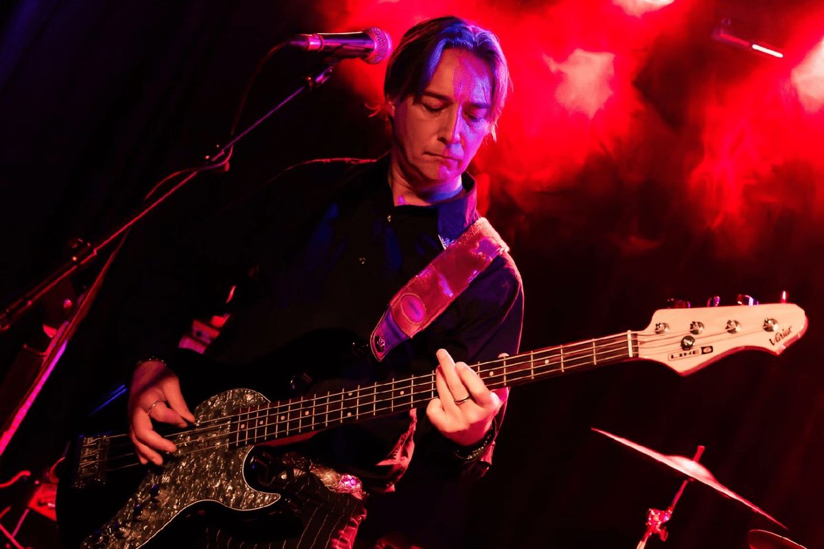 ukcountryradio's tweet photo. 🔥 In Daughter of Fire, Anthony O'Neill @andthemurder head to Andalucia for a dark tale of love, madness, and flamenco legend Lola Flores — recorded in one take, full of passion and drama.

From the debut album A Season In Hell.

More here 👇 
https://t.co/14qJzh6yL7 https://t.co/zGDwakY3tj