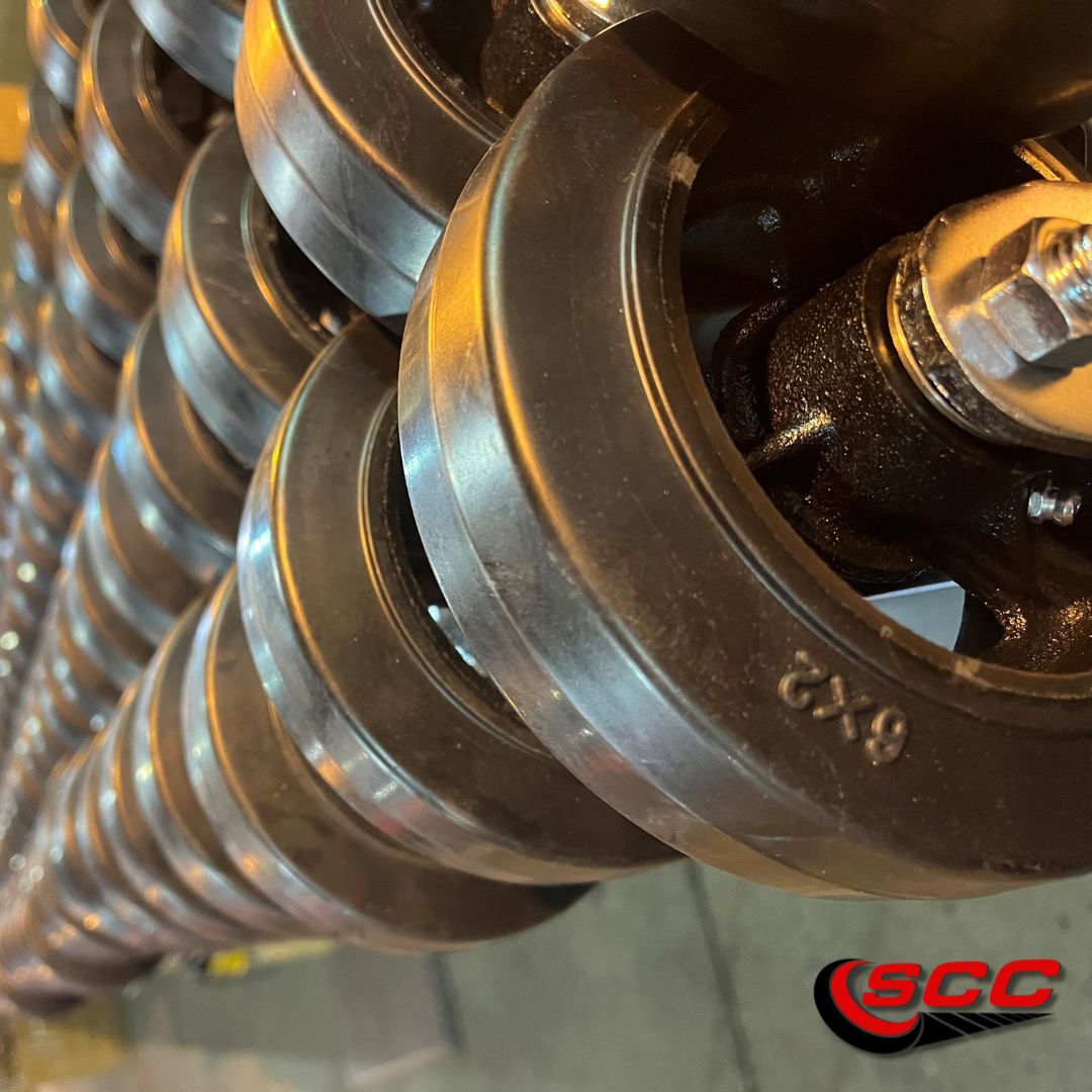 SERVICECASTER's tweet image. Precision in every roll. ⚙️Heavy-duty casters built to handle the load and keep your operation moving without hesitation. #ServiceCaster #HeavyDuty #IndustrialStrength #MaterialHandling #BuiltToLast