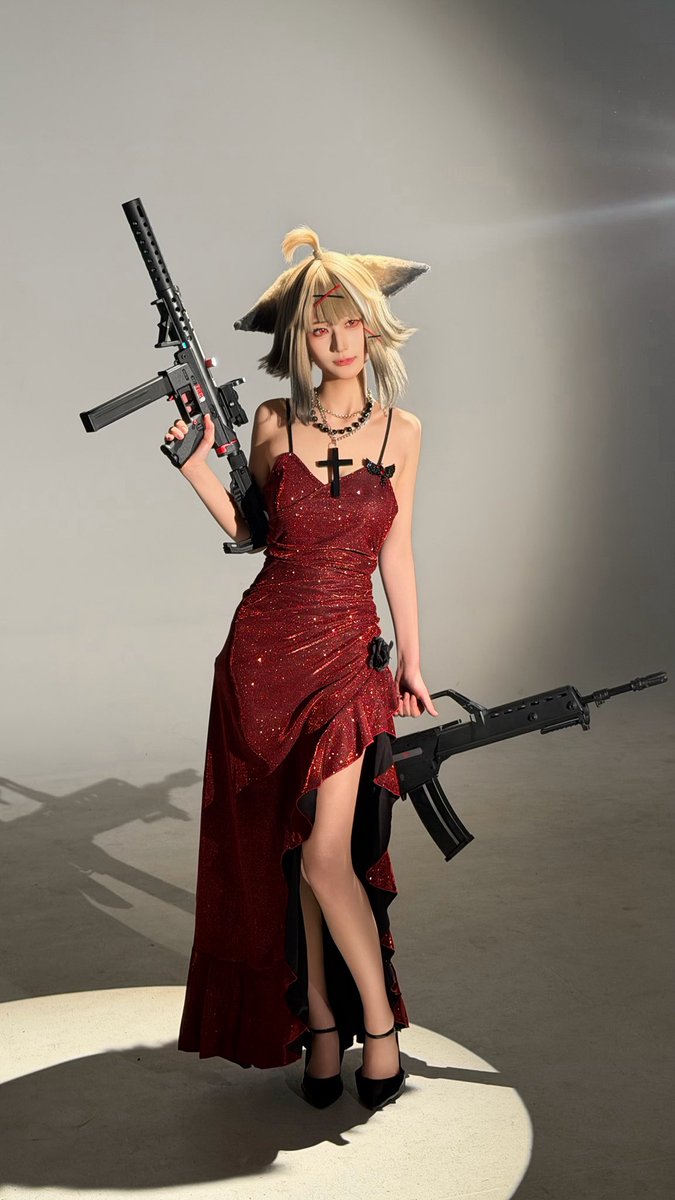 肆年年Cythea tweet media