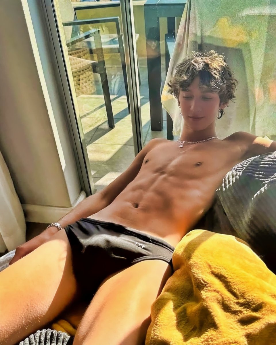 ComHomHor's tweet image. #LGBT #LGBTQ #Gay #LGBTQIA #Queer