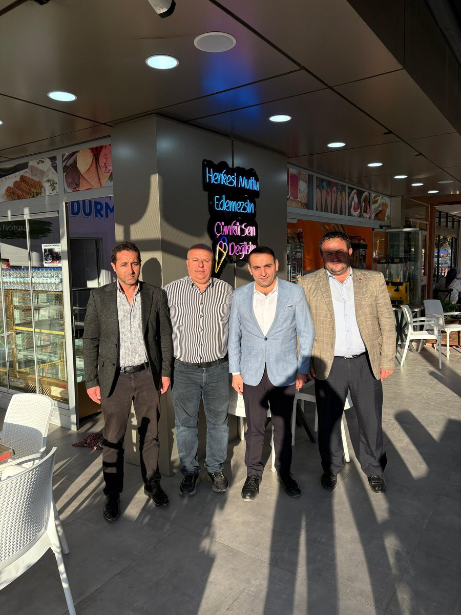 AliCaliskan60's tweet photo. Yeni iş yerinde faaliyete başlayan Önceki Dönem İl Başkan Yardımcımız Bayram Ali Kahraman’a hayırlı olsun ziyaretinde bulunduk.

Kendisine bol ve bereketli kazançlar diliyor, yeni iş yerinin hayırlara vesile olmasını temenni ediyorum. https://t.co/Ci2mU8FkOI