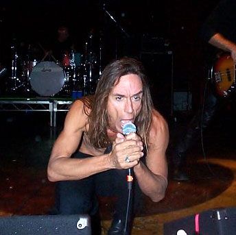 Iggy Pop news tweet media