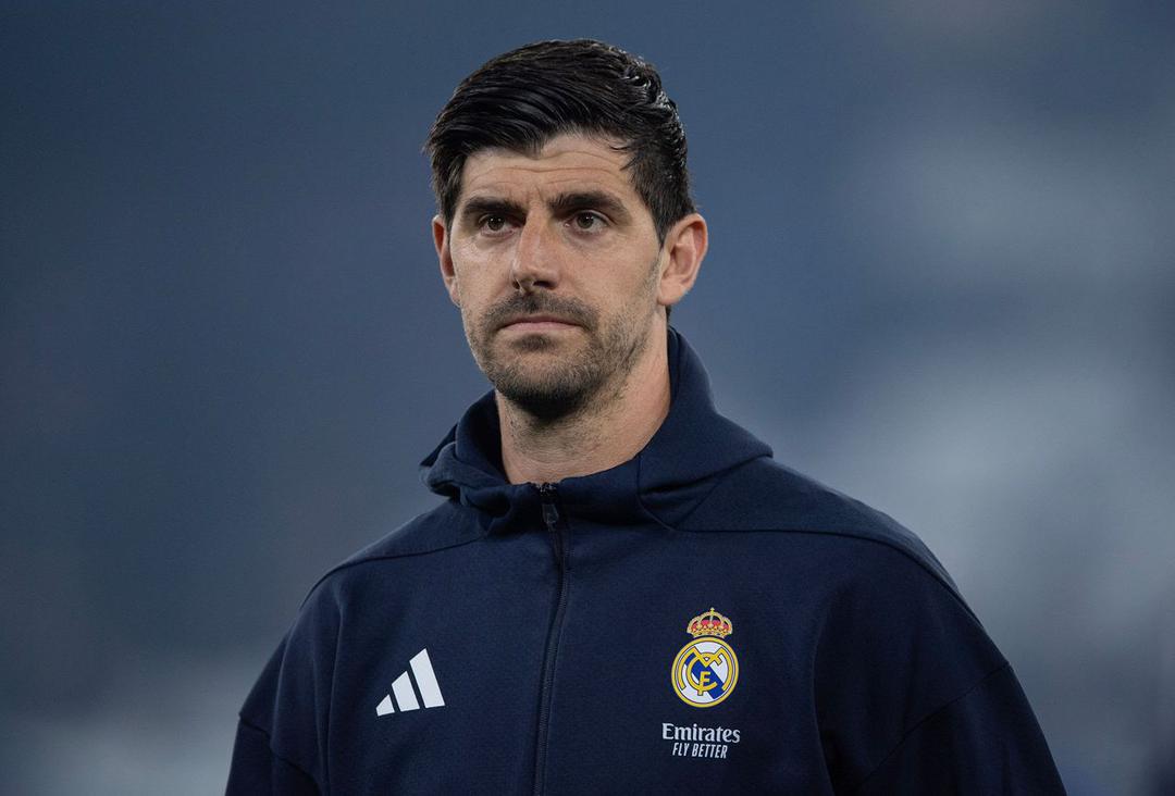 Sportypulse247's tweet photo. 🚨 𝗝𝗨𝗦𝗧 𝗜𝗡: Thibaut Courtois is BACK in training with Real Madrid! https://t.co/mhgypzk4WT
