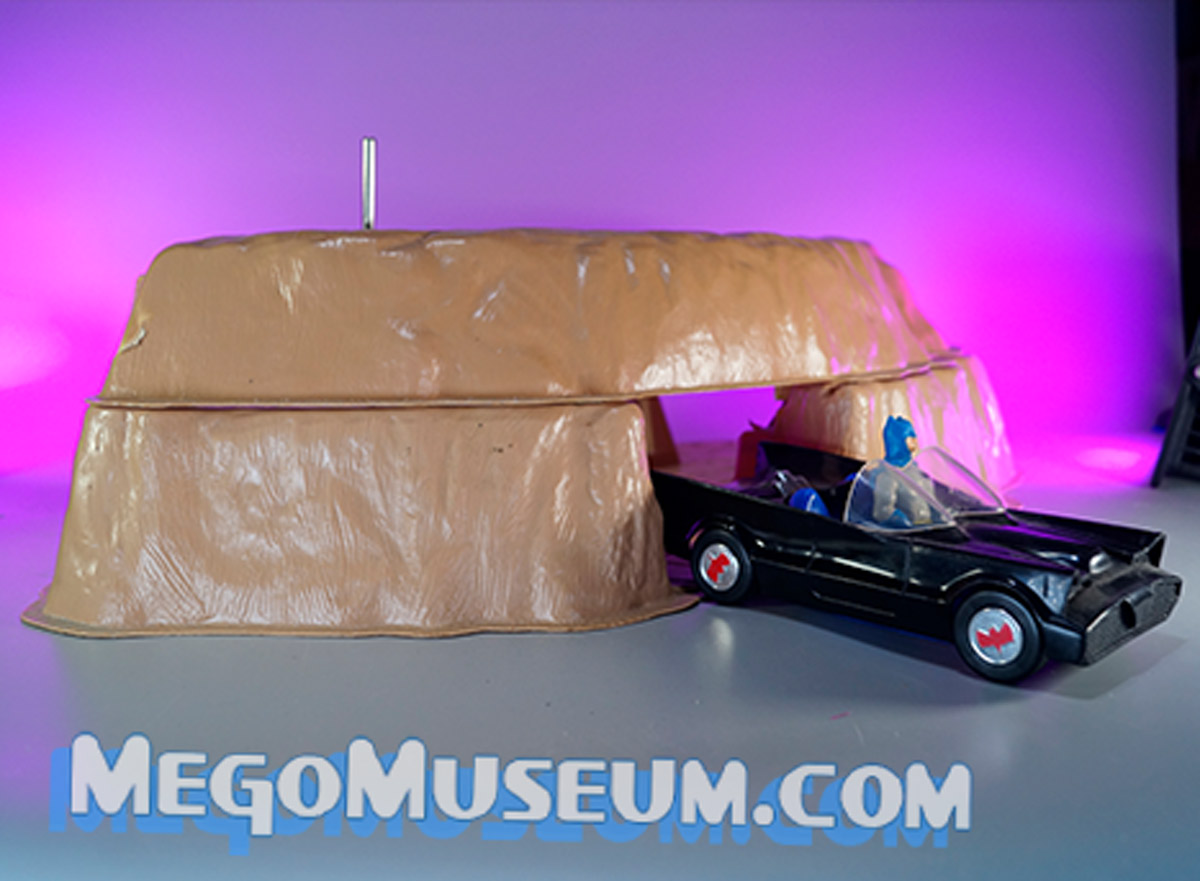 Plaidstallions's tweet photo. Exciting news from Mego Museum ! We've updated the Pocket Superheroes Batcave page with fresh photos,  info &amp; our latest video. Come explore this  rare Mego collector grail.
#mego #megomuseum #batmantoys
Video Link: https://t.co/seSaNXHDTx
Gallery Link: https://t.co/hFSQNdsznm https://t.co/YbGcxKK88u