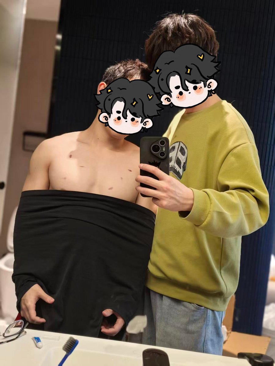 超级大家伙 tweet media