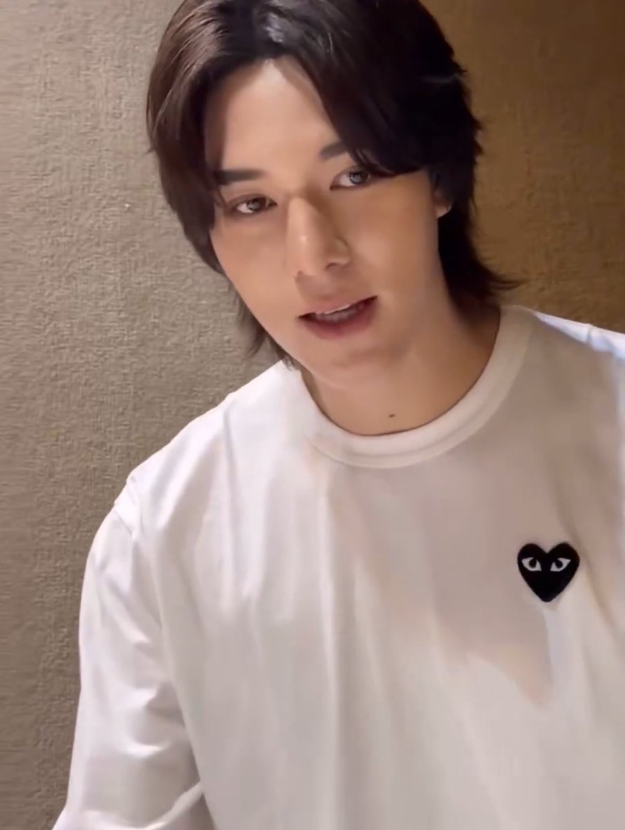 littleani tweet media