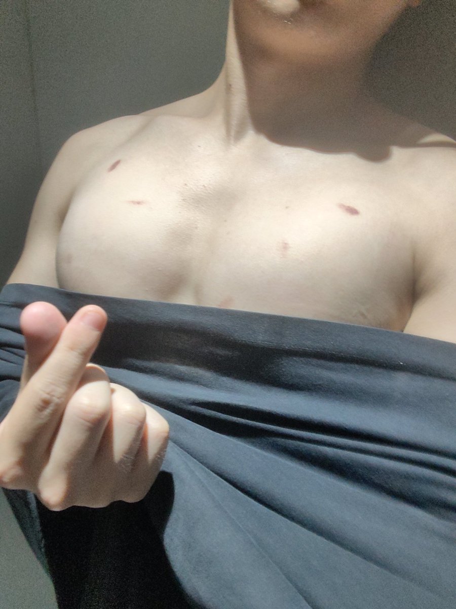 超级大家伙 tweet media