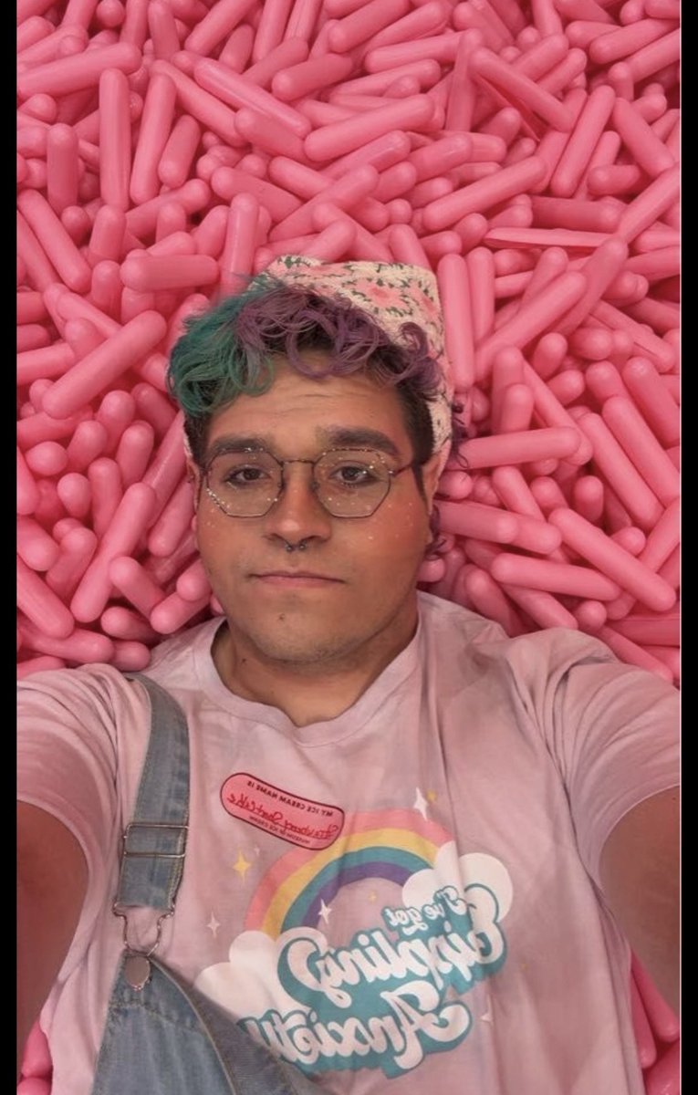 NewLifeWitches's tweet image. Introducing @AyoItsTucker the Water Witch in control of the Flower Forest. 

linktr.ee/Tucker_Games98

#NewLifeWitches #MinecraftSMP #WaterWitch #NewLifeWitchesSMP