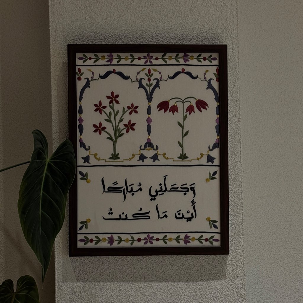 غــِ tweet media