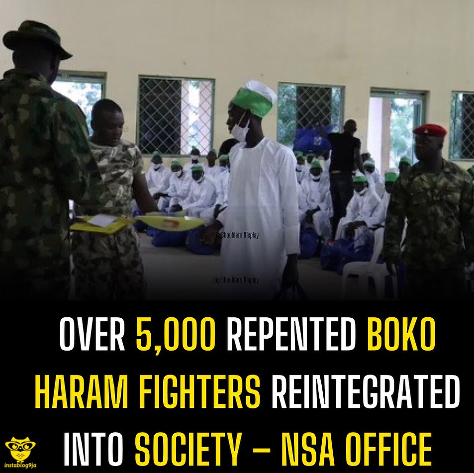 Uchihamask1's tweet photo. The tag "repentant terrorists" sounds abominable to me.
Millions of families separated, billions of properties lost, fathers, mothers, children, infants, pregnant women and even military personnels killed,yet the government dares to mock Nigerians with such tags. https://t.co/0LJmfCyA6m
