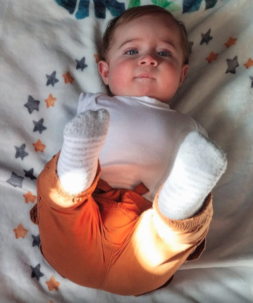 LiveAction's tweet photo. Hendré’s parents learned during an ultrasound at 13 weeks that their son did not have arms.

The doctor advised abortion.

They refused.

Regardless of disability, babies like Hendré deserve life. https://t.co/IiCbvV9CtH