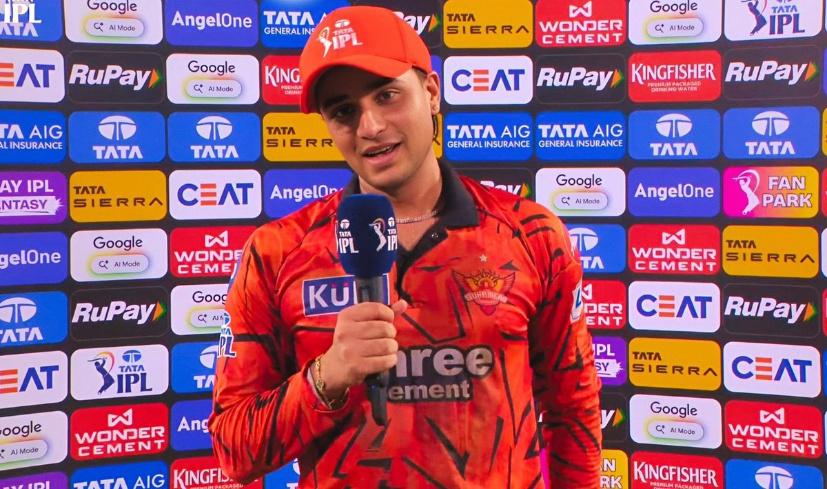 Selfless⁴⁵ tweet media