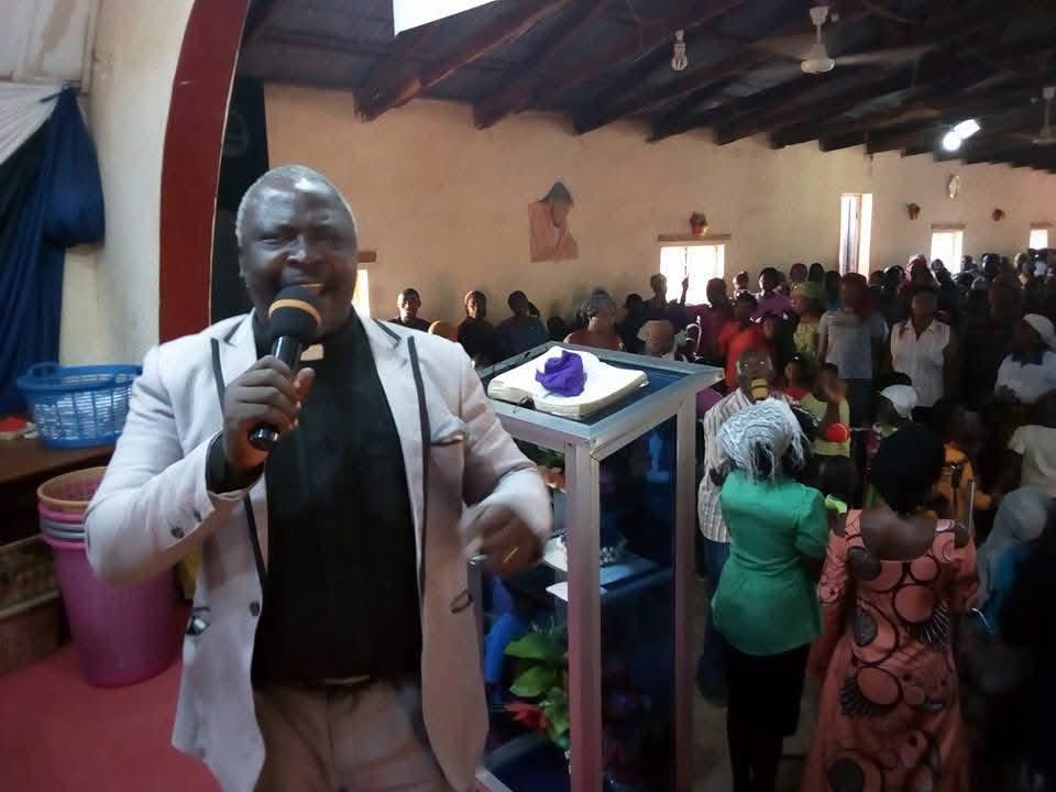 Rev. Ezekiel Dachomo tweet media