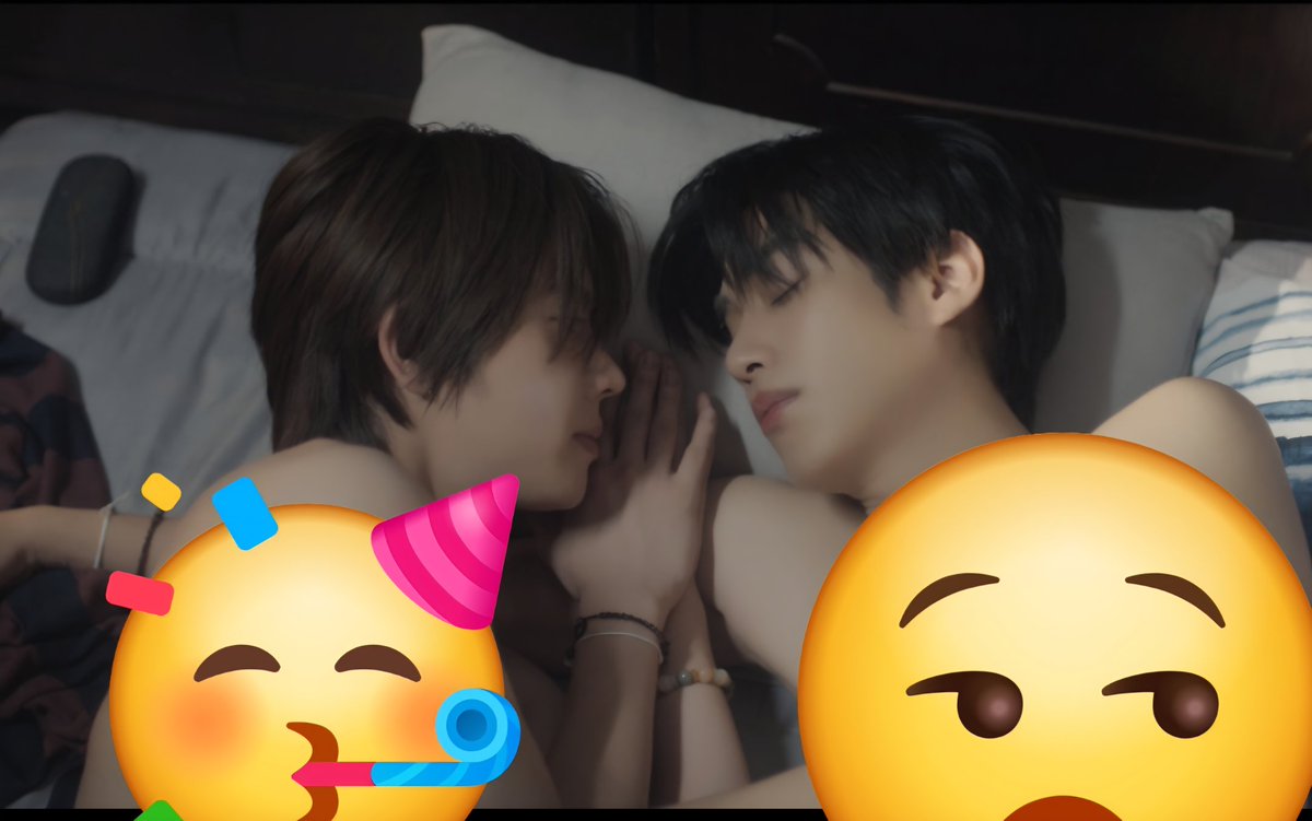 iT≽^• ˕ • ྀི≼Ti tweet media