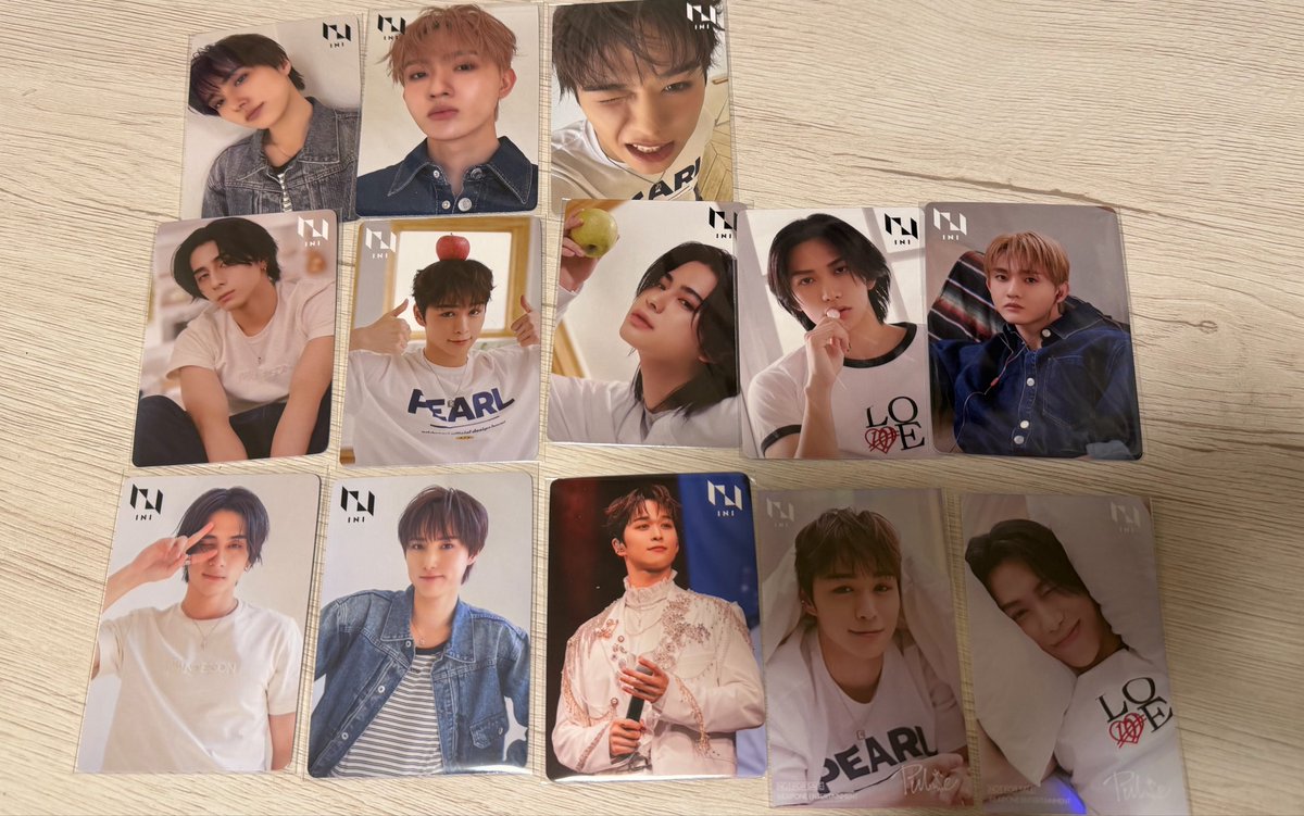 𝐾𝑚 tweet media