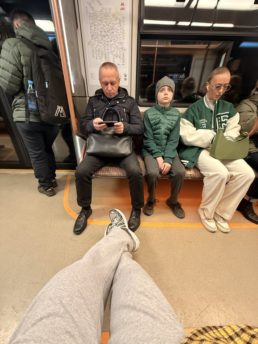 Это потому-что вы не молились за меня