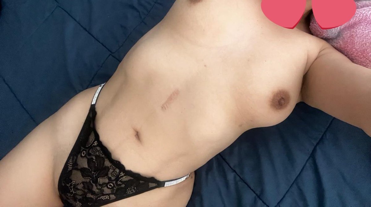 urvigumi's tweet photo. #HOTWIFELEONGTO #CORNUDOLEONGTO #SWINGERLEONGTO ANDABAMOS DE VACACIONES PERONYA VOLVIMOS, LES PRESUMO A QUIEN ME ENCANTA COMPARTIR #BICURIOSA https://t.co/fcPc9CnnPl