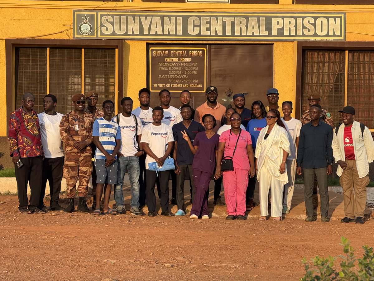 samuelkbonney's tweet image. and simple extractions.

Making smiles healthier and promoting access to dental care for all 💙 #OralHealth #DentalOutreach #PublicHealth #OralHealthForAll