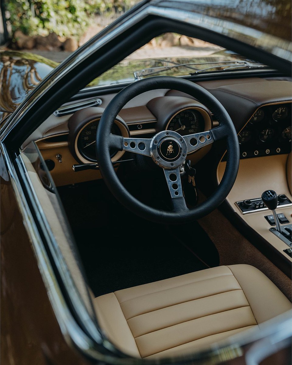 Lamborghini tweet media
