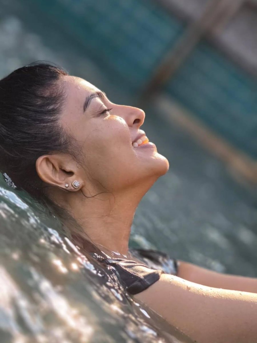 kayaldevaraj's tweet image. Actress #Sneha ❤️ #FamilyTime