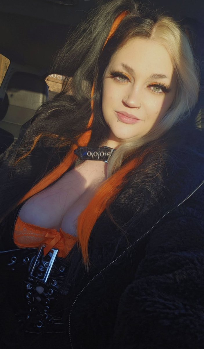 First few people to cumtribute gets booobies #horny #bigboobs #pawg #cumdump #bbw #goonete #ageplay