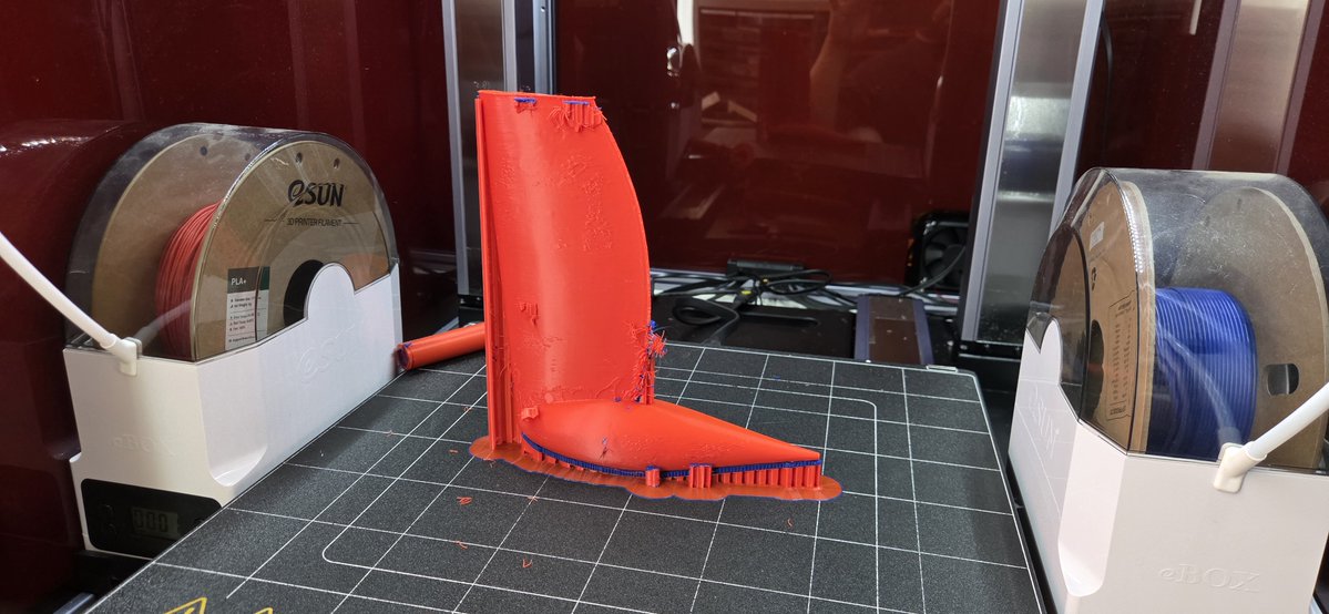 dreamhood23's tweet image. #3Dプリンター #Snapmaker #Artisan で #3Dプリント してみた、、、
変なサポートがあるのはRevoTrackでの編集時にアイソレーションがきっちりと出来ていなかったからかな～？？？
忙しすぎて最近３D関係全然弄れていなかったのでストレス解消のために弄ってみた、、、