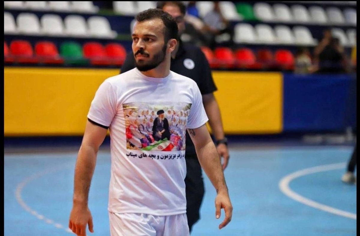 آقای چایی🎒 tweet media