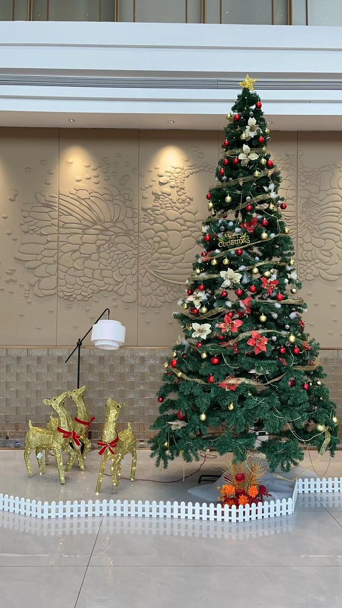 BeckyHuang tweet media