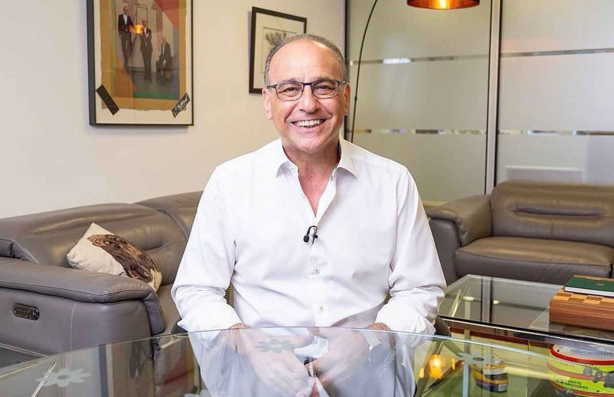 Theo Paphitis tweet media