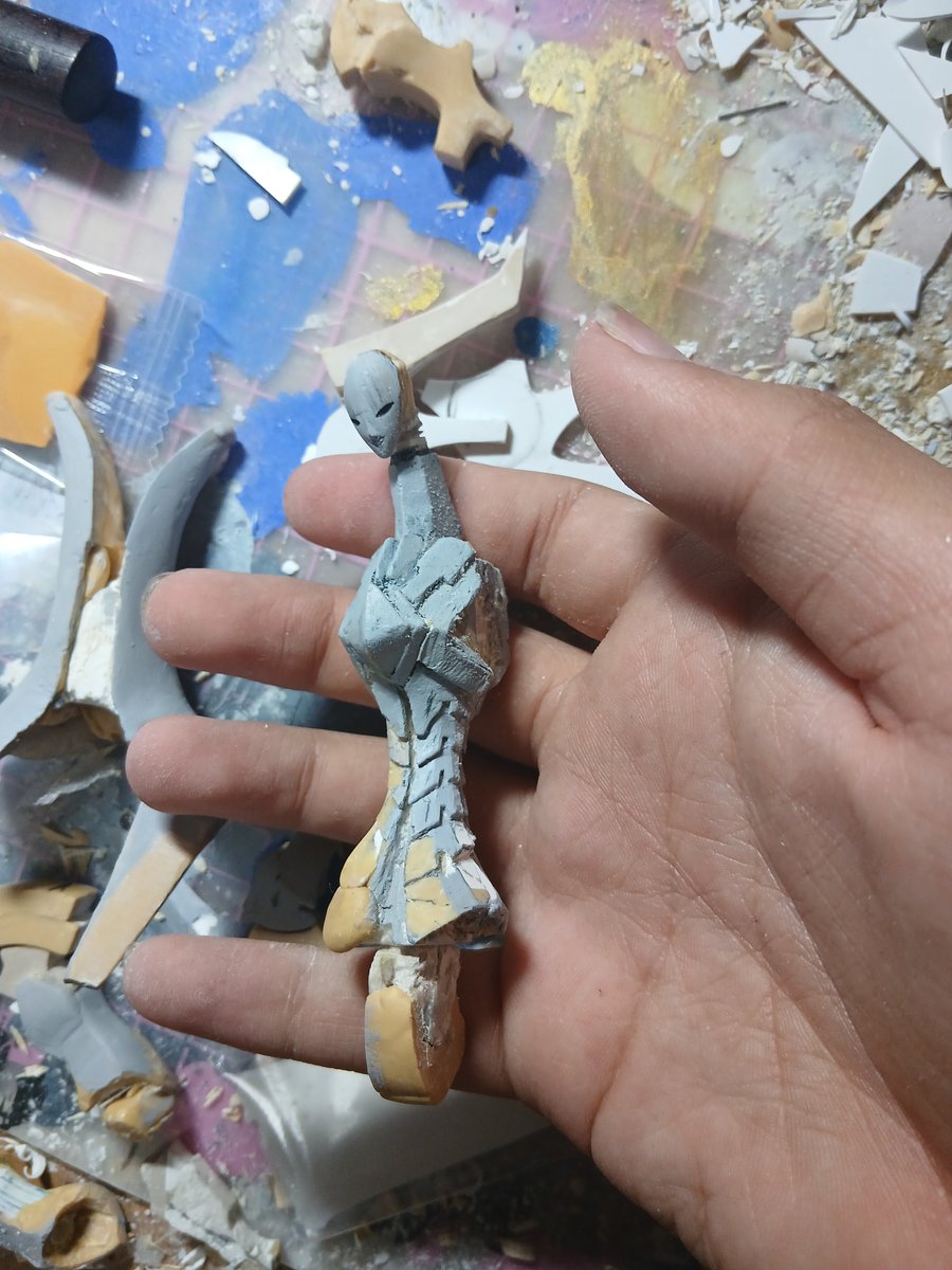 Rikuto206102's tweet image. 変わりすぎにも程がある
右before 左after 
#FSS_jp
#ファイブスター物語